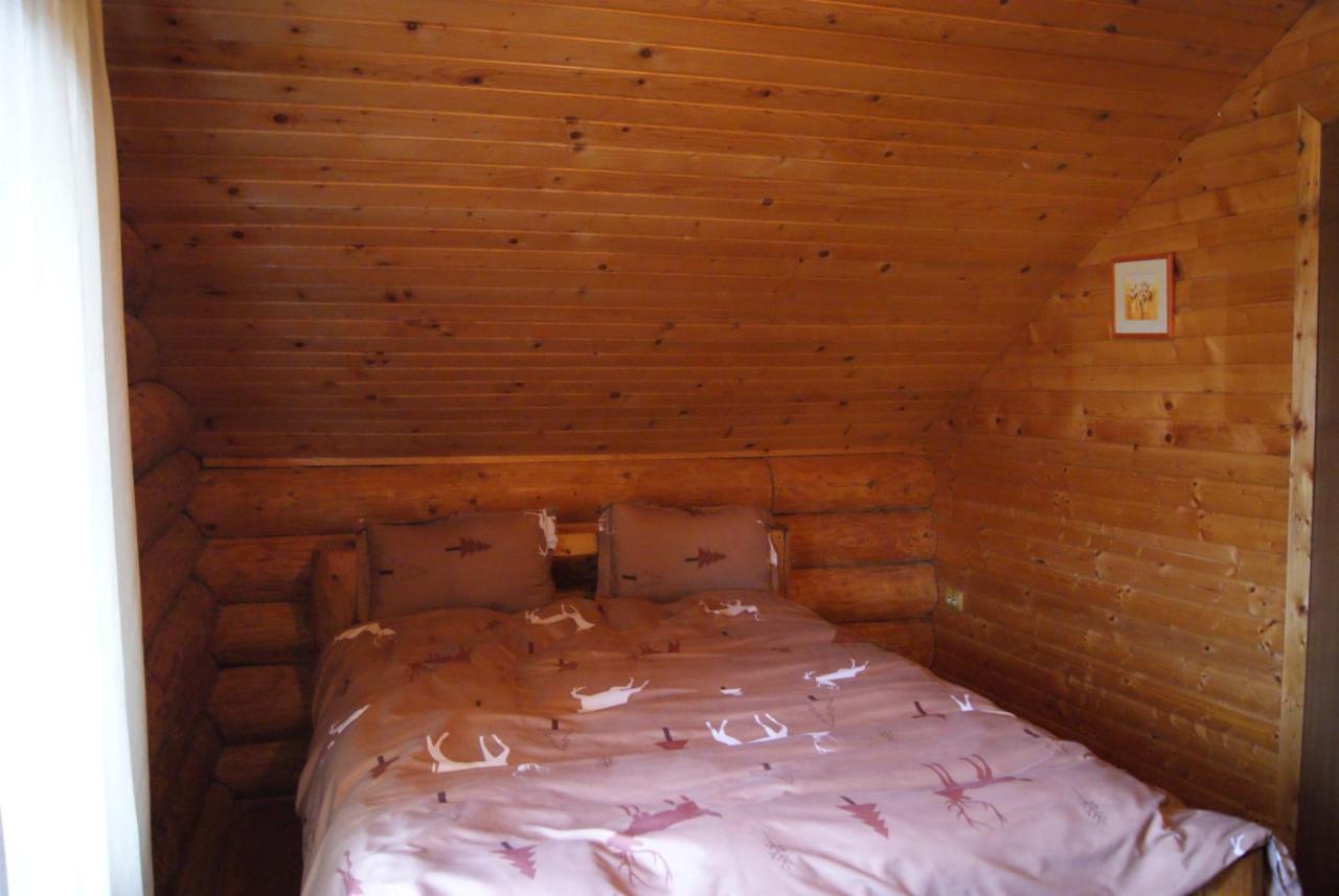Musketeers Cabin Porumbacu de Sus Esterno foto